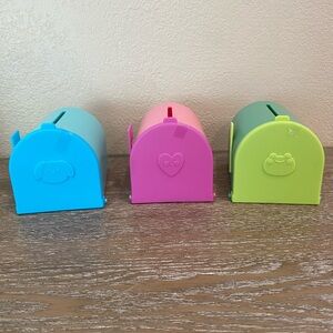 Target Bullseye Valentine’s Day Plastic Mailbox Set of 3